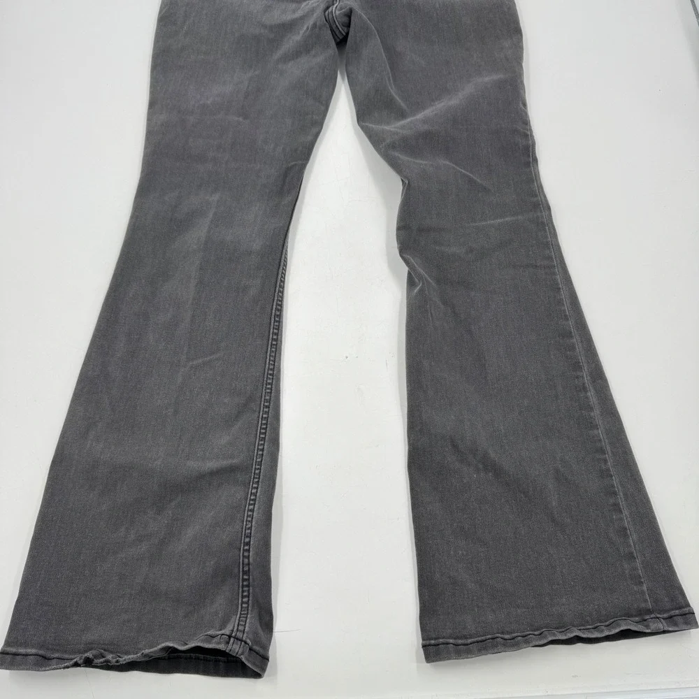Free People Grey Flare Jeans‎ High Waisted Zipper Fly Denim Women's Size 32